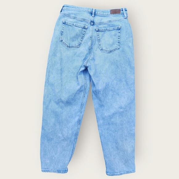 Hollister Junior/Ladies Sz 9R Ultra High-rise Mom Tapered pleated Jeans - Picture 2 of 4